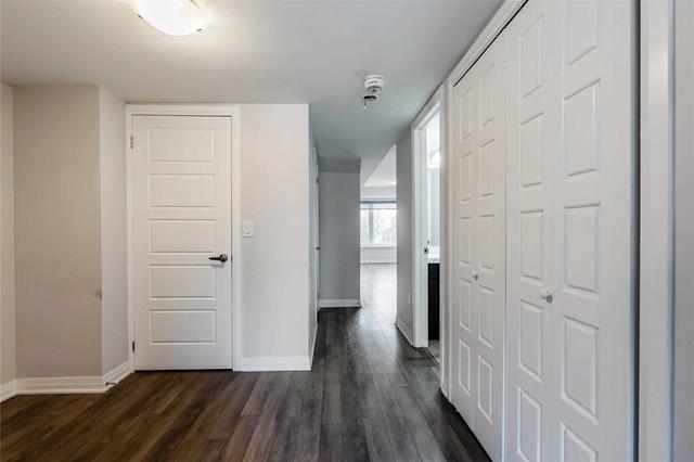 unit 2 - 189 William Duncan Rd, Townhouse with 2 bedrooms, 1 bathrooms and 1 parking in Toronto ON | Image 16