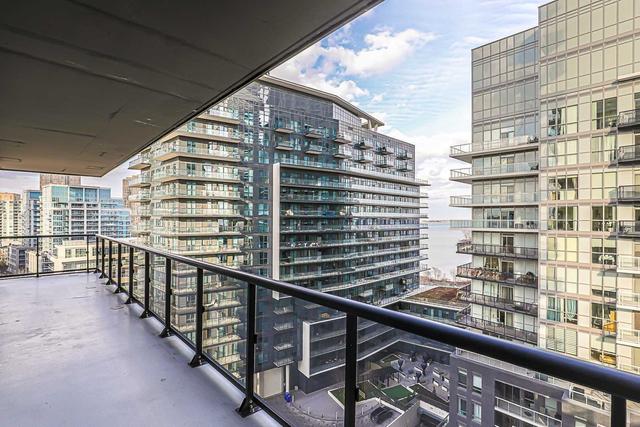 1002 - 56 Annie Craig Dr, Condo with 2 bedrooms, 1 bathrooms and 1 parking in Toronto ON | Image 14