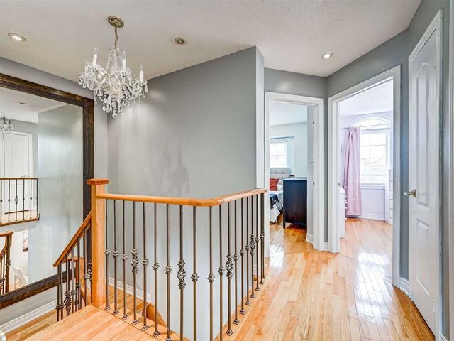 54 Bullrush Ave, House detached with 3 bedrooms, 3 bathrooms and 4 parking in Vaughan ON | Image 13