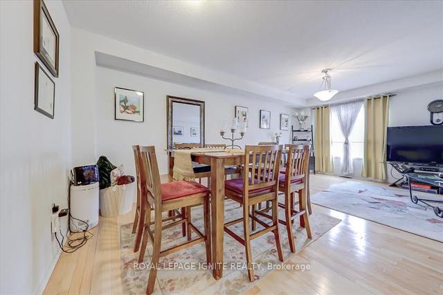 52 Huxtable Lane, House attached with 3 bedrooms, 3 bathrooms and 2 parking in Toronto ON | Image 3