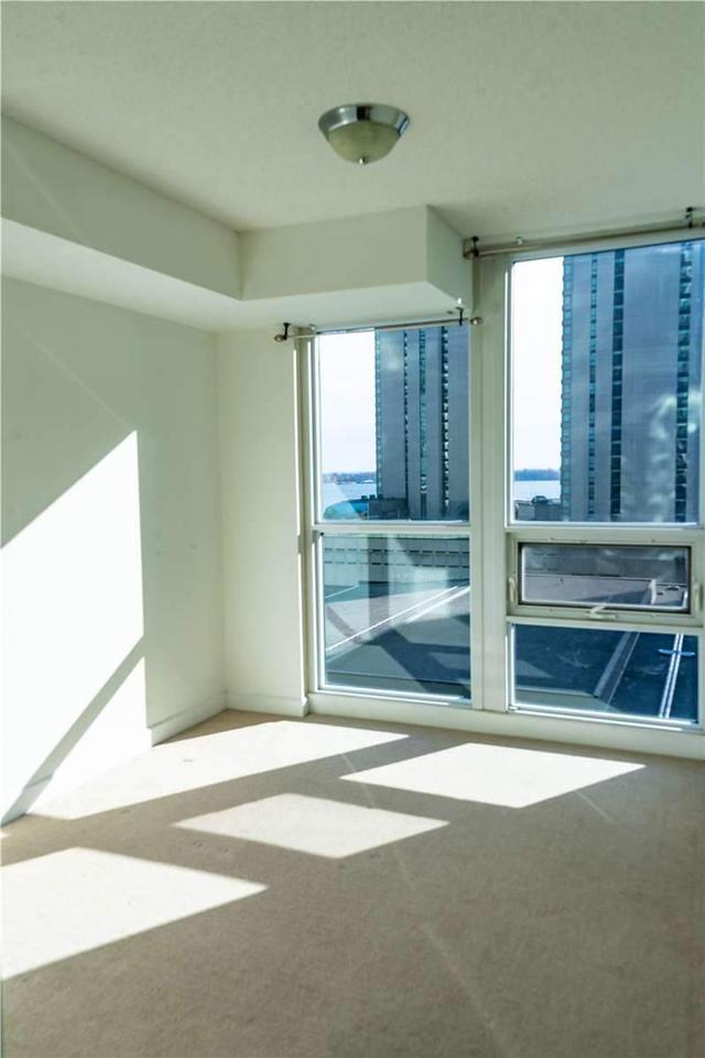 1112 - 33 Bay St, Condo with 2 bedrooms, 2 bathrooms and 1 parking in Toronto ON | Image 5