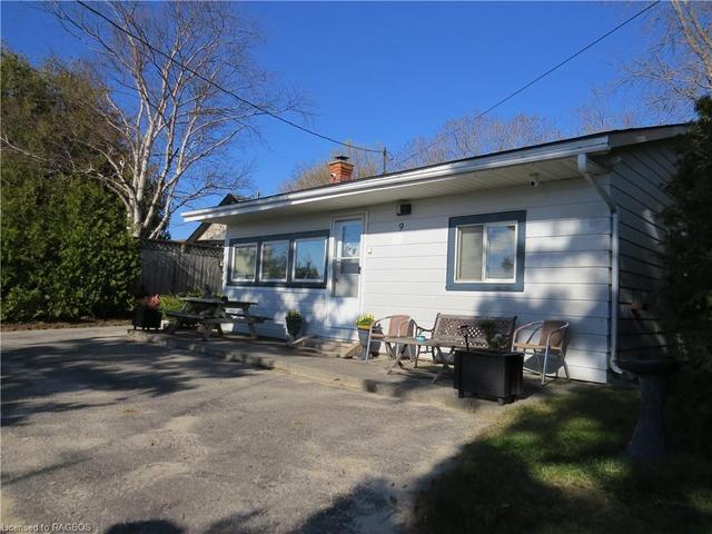 9 Lakeshore Boulevard S, House detached with 2 bedrooms, 1 bathrooms and 4 parking in South Bruce Peninsula ON | Image 50
