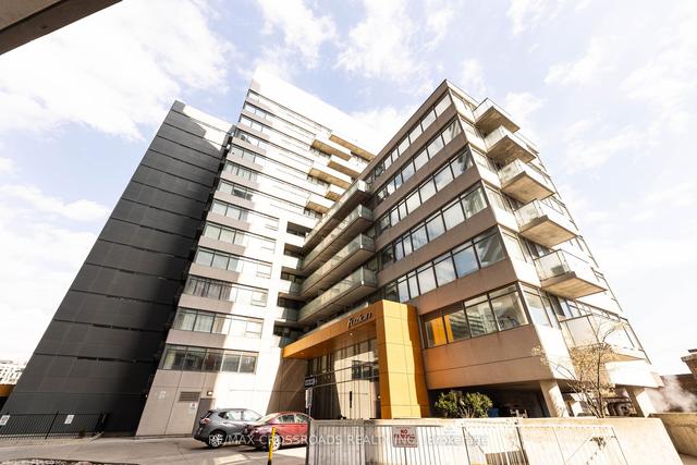 522 - 20 Joe Shuster Way, Condo with 2 bedrooms, 2 bathrooms and 1 parking in Toronto ON | Image 17