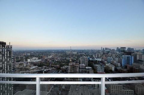 4005 - 21 Widmer St, Condo with 1 bedrooms, 1 bathrooms and null parking in Toronto ON | Image 14