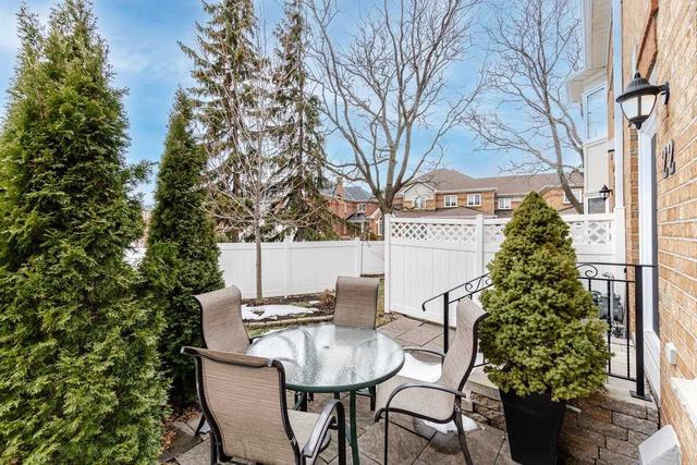 22 - 2103 Berwick Dr, Townhouse with 2 bedrooms, 3 bathrooms and 2 parking in Burlington ON | Image 24