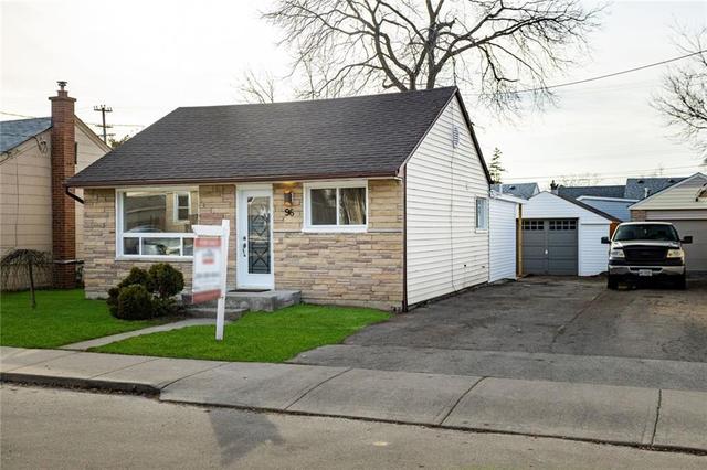 96 East 31st Street, House detached with 3 bedrooms, 1 bathrooms and 4 parking in Hamilton ON | Image 4