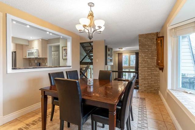 2368 Cavendish Dr, House detached with 4 bedrooms, 3 bathrooms and 4 parking in Burlington ON | Image 3