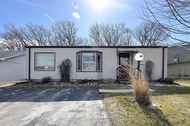 8a Eastbank Dr, House detached with 2 bedrooms, 2 bathrooms and 2 parking in Clarington ON | Image 1