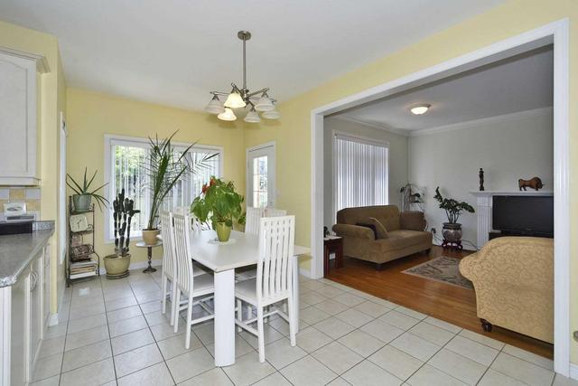 93 Regent Rd, House detached with 4 bedrooms, 5 bathrooms and 4 parking in Toronto ON | Image 11