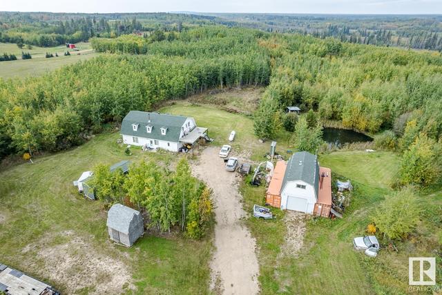 23118 Twp 584, House detached with 4 bedrooms, 3 bathrooms and 10 parking in Thorhild County AB | Image 4