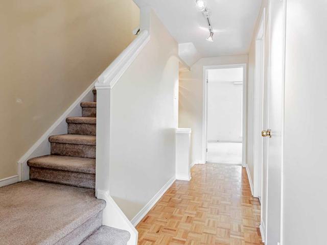 27 - 30 Livingston Rd, Townhouse with 4 bedrooms, 3 bathrooms and 2 parking in Toronto ON | Image 2