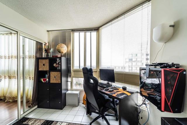 B1601 - 3231 Eglinton Ave E, Condo with 2 bedrooms, 2 bathrooms and 1 parking in Toronto ON | Image 9