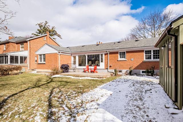 80 Thorndale Cres, House detached with 3 bedrooms, 2 bathrooms and 1 parking in Hamilton ON | Image 32