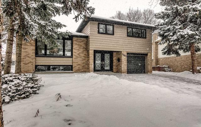 1307 Aldridge Cres, House detached with 4 bedrooms, 4 bathrooms and 3 parking in Burlington ON | Image 1