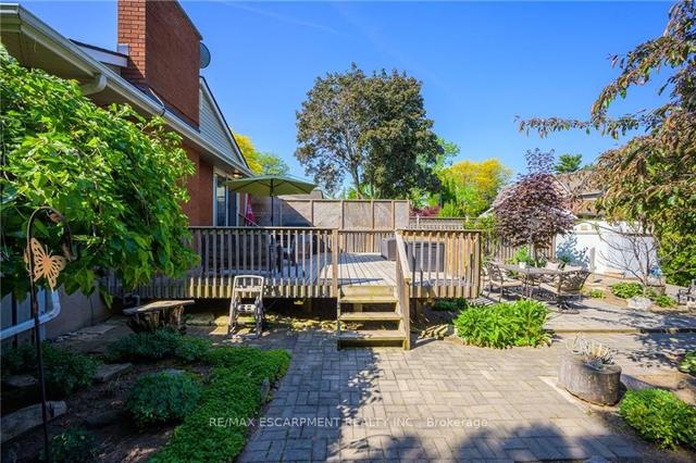 382 Fairlawn Cres, House detached with 3 bedrooms, 2 bathrooms and 6 parking in Burlington ON | Image 26