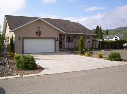 362 Oriole Way E, House detached with 3 bedrooms, 2 bathrooms and 4 parking in Barriere BC | Image 1