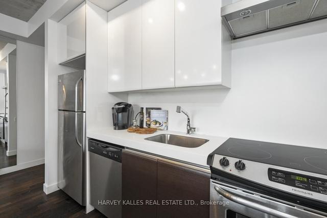 722 - 75 Portland St, Condo with 1 bedrooms, 2 bathrooms and 1 parking in Toronto ON | Image 23