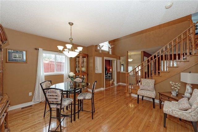 80 Foxfield Cres, House detached with 5 bedrooms, 4 bathrooms and 4 parking in Vaughan ON | Image 7