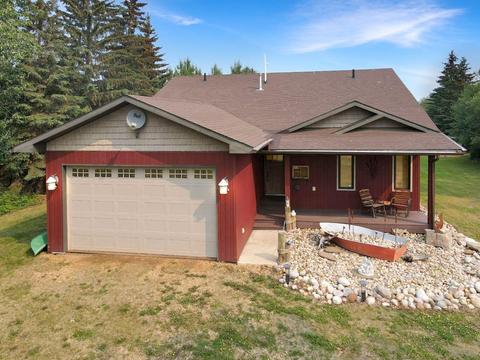 155 Peace River Avenue, House detached with 2 bedrooms, 2 bathrooms and null parking in Big Lakes County AB | Card Image