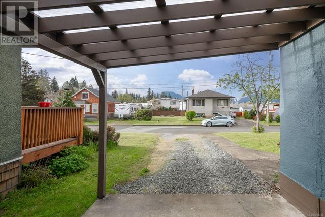 4527 Beale St, House detached with 2 bedrooms, 1 bathrooms and 2 parking in Port Alberni BC | Image 14