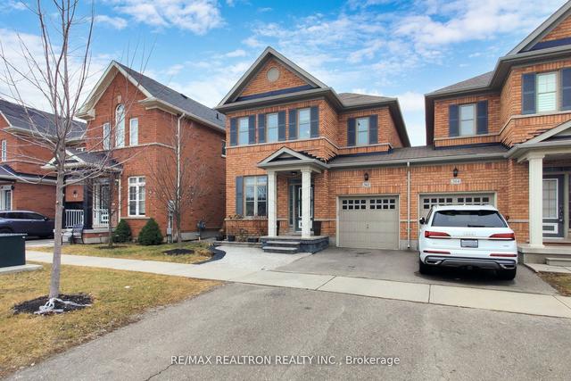 362 Landsborough Ave, House semidetached with 3 bedrooms, 3 bathrooms and 3 parking in Milton ON | Image 1