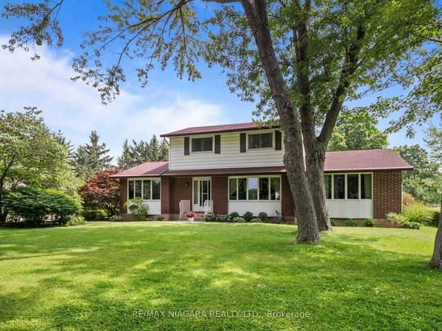 2482 Miller Rd, House detached with 5 bedrooms, 3 bathrooms and 12 parking in Niagara Falls ON | Image 1