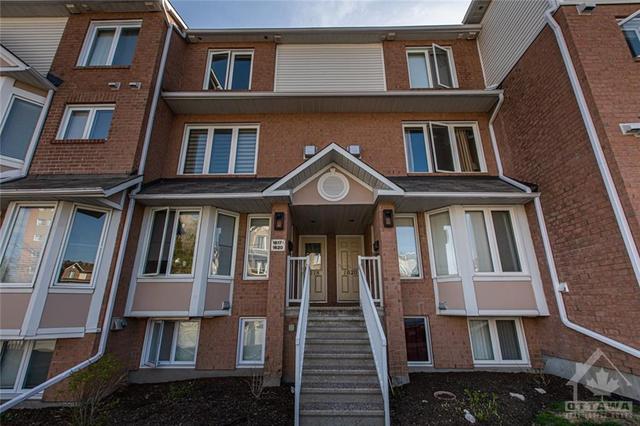 1620 Locksley Lane, House attached with 2 bedrooms, 2 bathrooms and 1 parking in Ottawa ON | Card Image