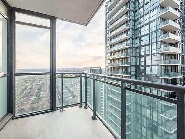 2807 - 4070 Confederation Pkwy, Condo with 2 bedrooms, 2 bathrooms and 1 parking in Mississauga ON | Image 8