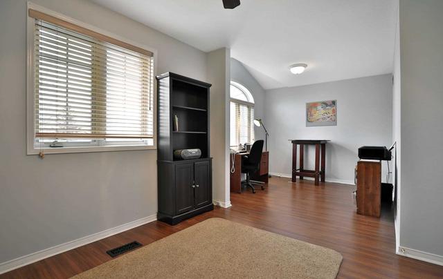 9 - 2110 Headon Rd, Townhouse with 2 bedrooms, 2 bathrooms and 3 parking in Burlington ON | Image 13