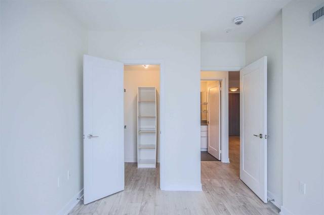 608e - 576 Front St, Condo with 1 bedrooms, 1 bathrooms and 0 parking in Toronto ON | Image 6