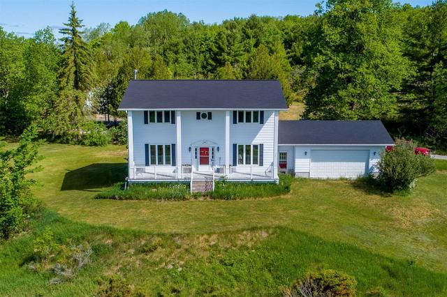 32 Coon Lake Rd, House detached with 3 bedrooms, 3 bathrooms and 12 parking in North Kawartha ON | Image 1