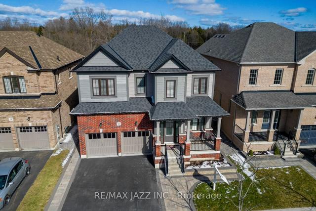 123 Crombie St, House detached with 4 bedrooms, 5 bathrooms and 4 parking in Clarington ON | Image 1
