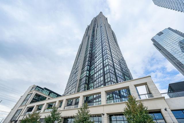 2706 - 2900 Highway 7, Condo with 2 bedrooms, 2 bathrooms and 1 parking in Vaughan ON | Image 1