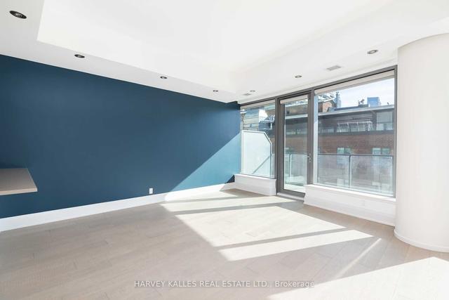 503 - 77 Charles St, Condo with 1 bedrooms, 2 bathrooms and 1 parking in Toronto ON | Image 2