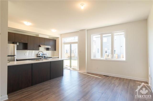 513 Winterset Road, Townhouse with 3 bedrooms, 4 bathrooms and 2 parking in Ottawa ON | Image 6