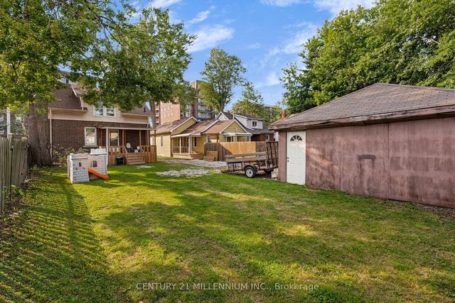 3185 Donnelly St, House detached with 4 bedrooms, 2 bathrooms and 3 parking in Windsor ON | Image 30