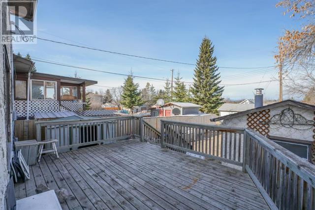 5306 53 Street, House semidetached with 4 bedrooms, 1 bathrooms and 1 parking in Rocky Mountain House AB | Image 30