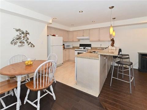 80a Coxwell Ave, Townhouse with 2 bedrooms, 2 bathrooms and 1 parking in Toronto ON | Image 8
