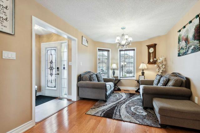 88 Meandering Tr, House detached with 3 bedrooms, 4 bathrooms and 3 parking in Toronto ON | Image 37