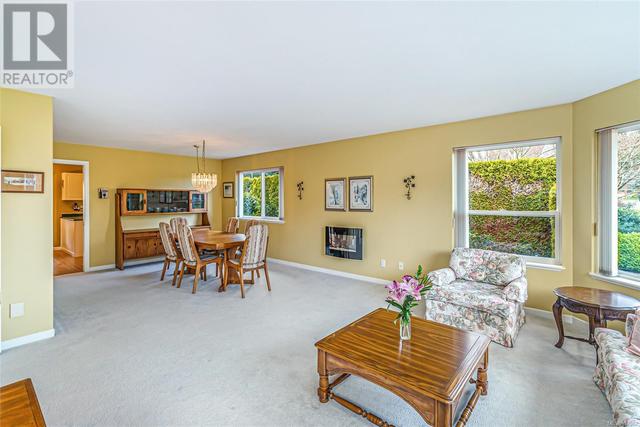 870 Fairways Dr, House detached with 3 bedrooms, 2 bathrooms and 4 parking in Qualicum Beach BC | Image 27