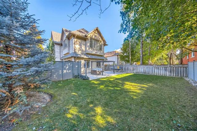 63 Alexandra Wood, House detached with 7 bedrooms, 7 bathrooms and 5 parking in Toronto ON | Image 17