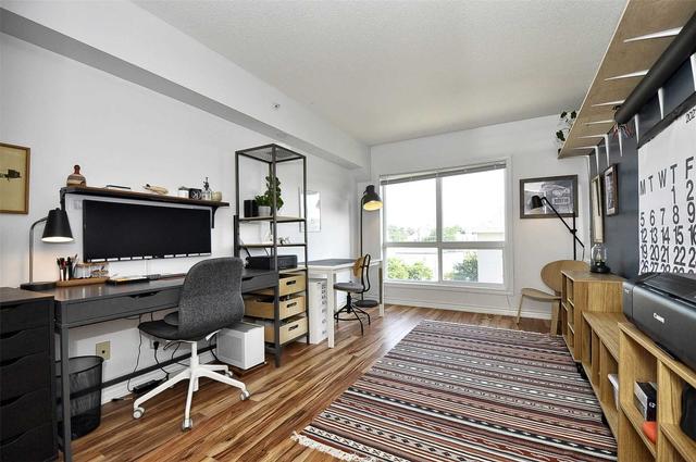402 - 8 Harris St, Condo with 2 bedrooms, 2 bathrooms and 1 parking in Cambridge ON | Image 5