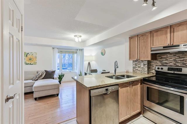 255 - 316 John St, Townhouse with 2 bedrooms, 2 bathrooms and 1 parking in Markham ON | Image 5