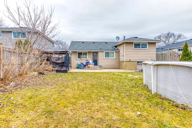 332 Melores Dr, House detached with 3 bedrooms, 2 bathrooms and 2 parking in Burlington ON | Image 31