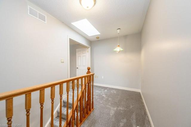 5 Wild Rose Court, House detached with 3 bedrooms, 2 bathrooms and 3 parking in Guelph ON | Image 28