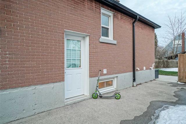207 East 43rd St, House detached with 3 bedrooms, 2 bathrooms and 4 parking in Hamilton ON | Image 35