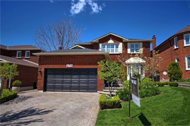 2719 Kingsway Dr, House detached with 4 bedrooms, 4 bathrooms and 2 parking in Oakville ON | Image 2