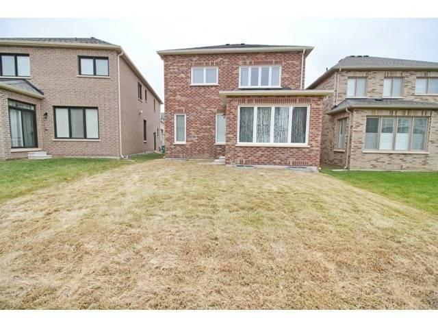 8 Mussle White Rd, House detached with 4 bedrooms, 4 bathrooms and 2 parking in Brampton ON | Image 19