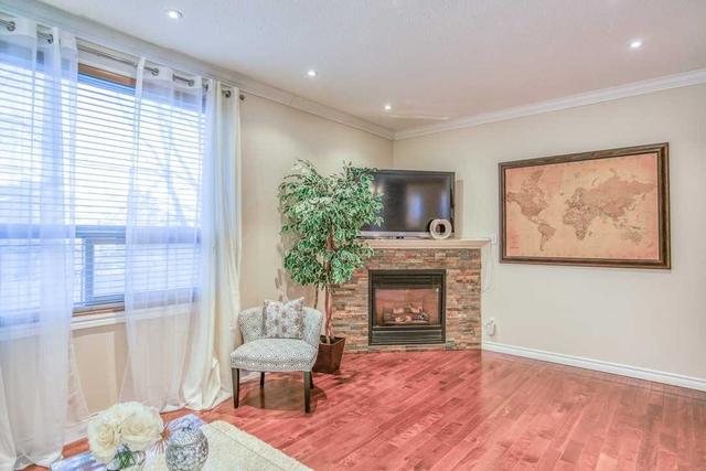 41 - 1350 Glenanna Rd, Townhouse with 3 bedrooms, 2 bathrooms and 2 parking in Pickering ON | Image 5