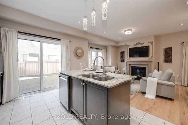 3136 Goodyear Rd, House detached with 3 bedrooms, 3 bathrooms and 3 parking in Burlington ON | Image 3